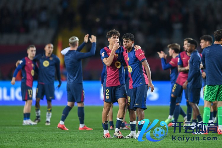 巴萨官方：全队依然抵达沙特体育录像/图片，准备出战西班牙超等杯